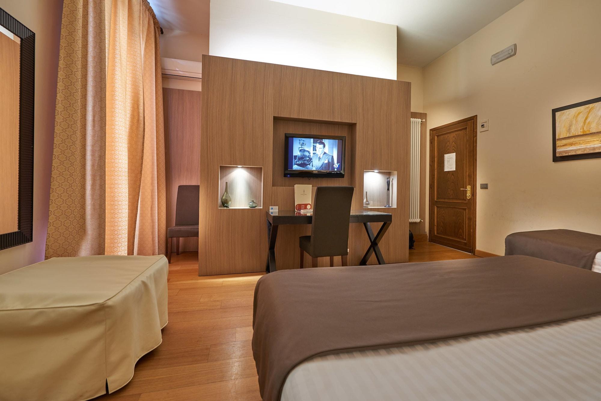 Hotel Cosimo De' Medici Florence Buitenkant foto