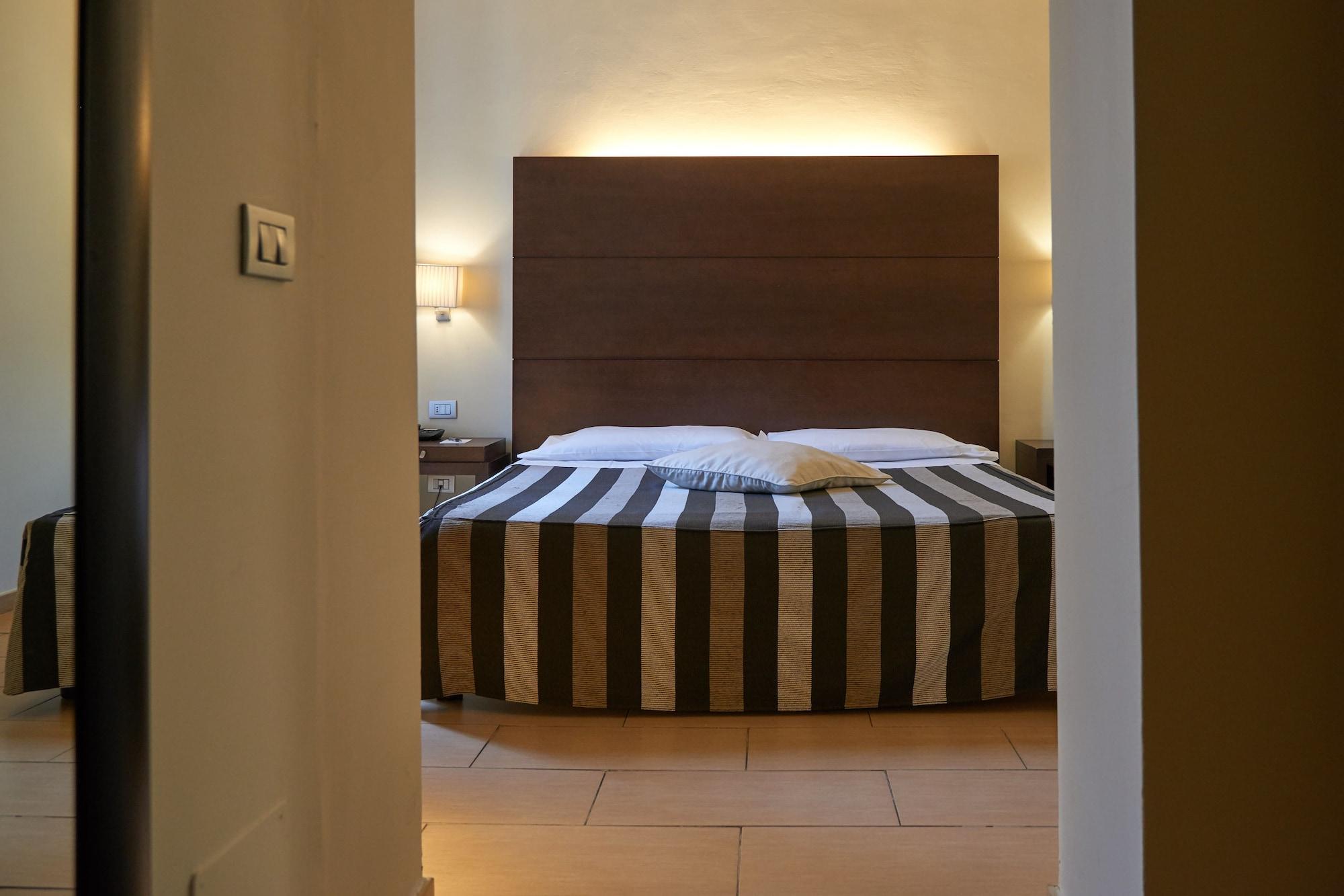 Hotel Cosimo De' Medici Florence Buitenkant foto