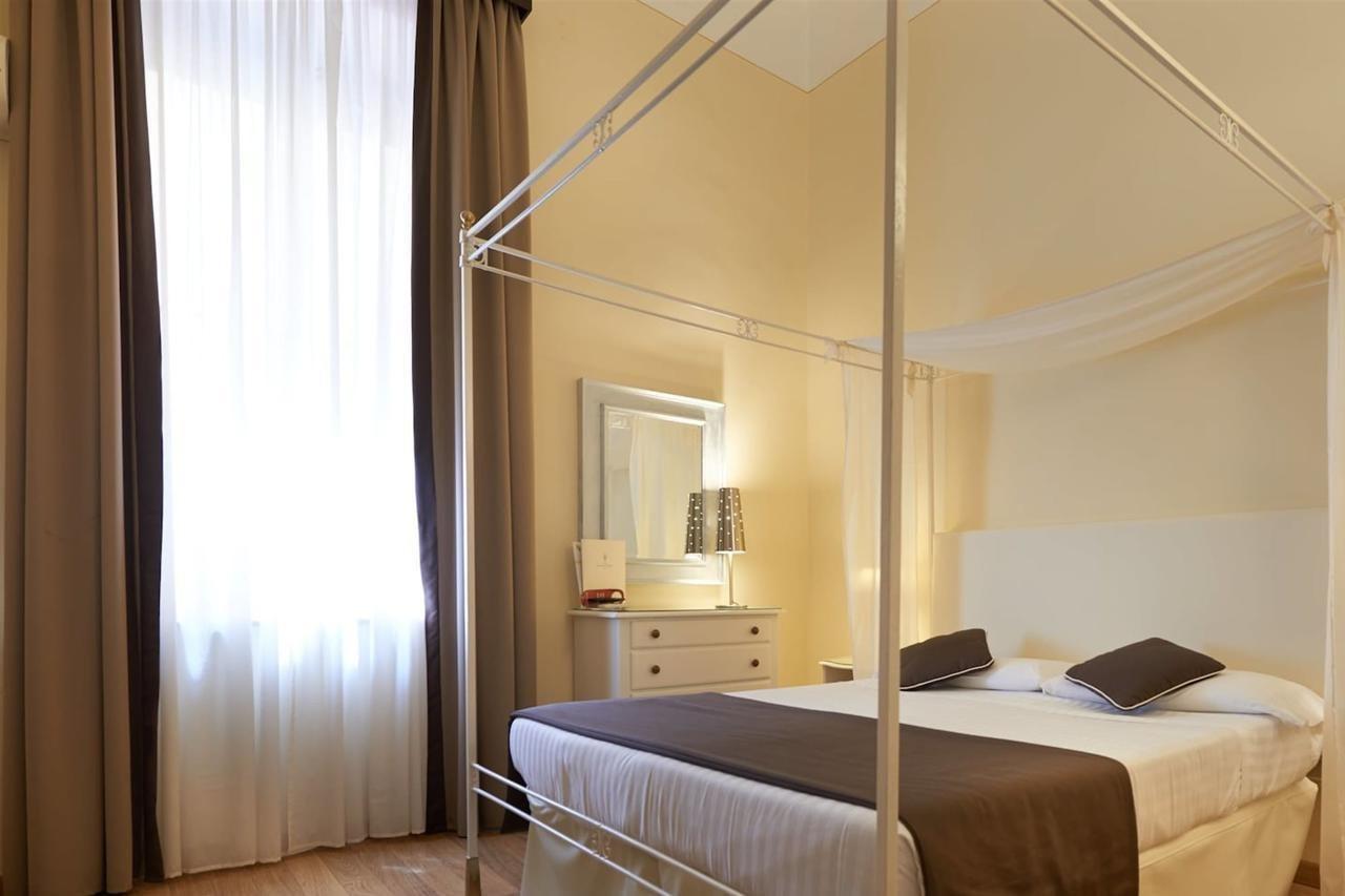 Hotel Cosimo De' Medici Florence Buitenkant foto