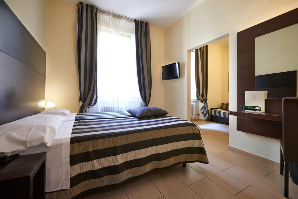 Hotel Cosimo De' Medici Florence Buitenkant foto